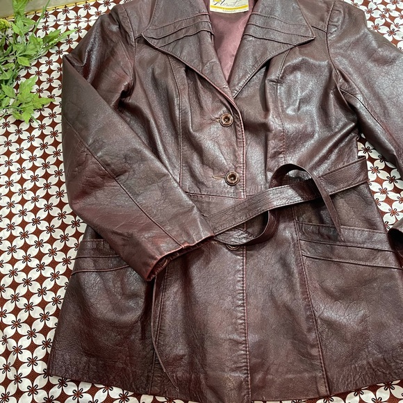 Vintage Norwest Belted Leather Jacket - Picture 3 of 14